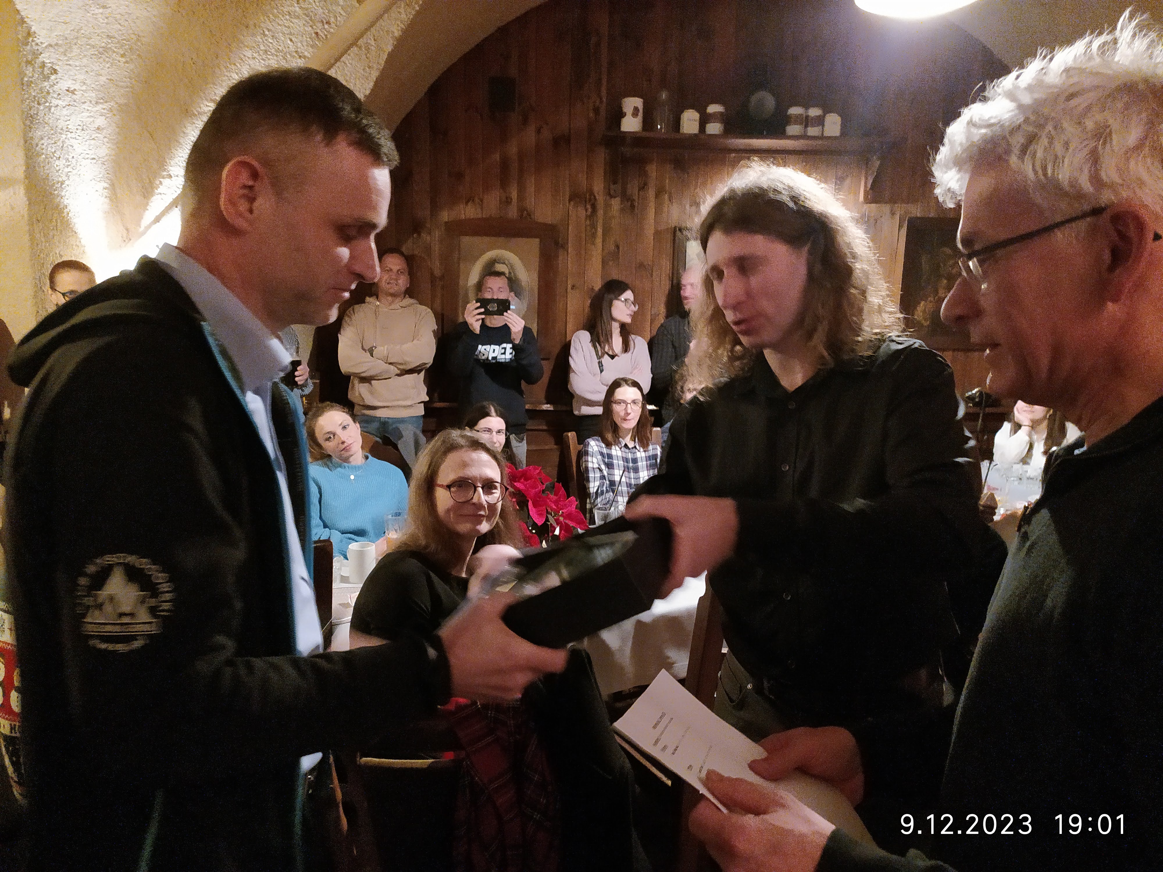 IMG 20231209 190141.jpg