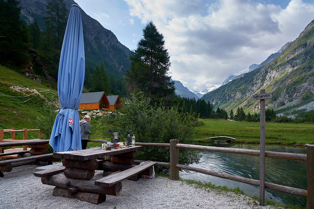 bishorn0032.jpg